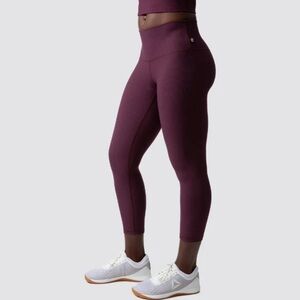 Born primitive leggings size S